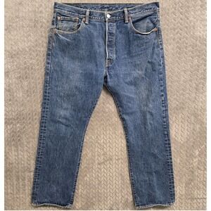 Levis 501‎ Straight Leg Jeans Button Fly Medium Wash Mens Size W38 L30